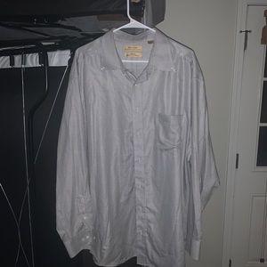 Round tree and York Gold Label button down